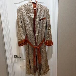 Vtg  1950's Asian‎ Beautiful Satin / Silk Kimono Robe SZ Small 48" Long x 20" W